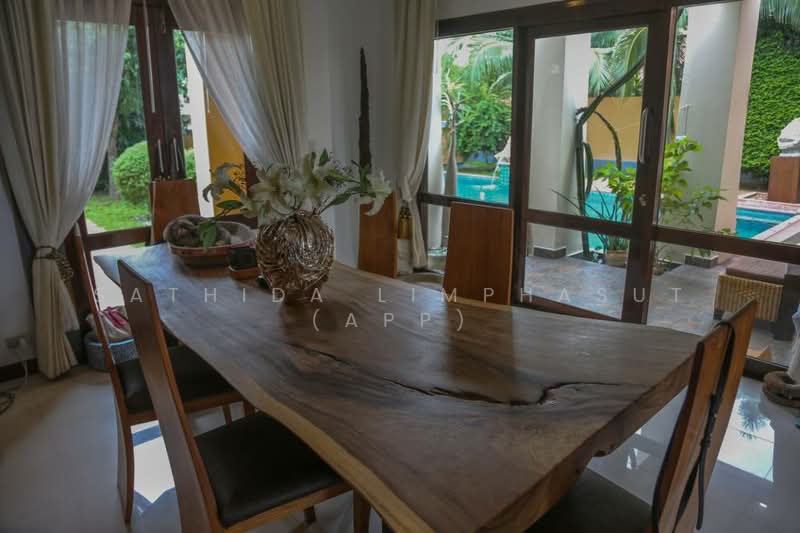 Perla Villa Pattaya, Chon Buri (Pattaya), Poong, Bang Lamung (Pattaya), Chon Buri (Pattaya), 3 Bedrooms, 750 sqm, Villa For Sale, by Sathida Limphasut (App), 500228037 - DDproperty.com