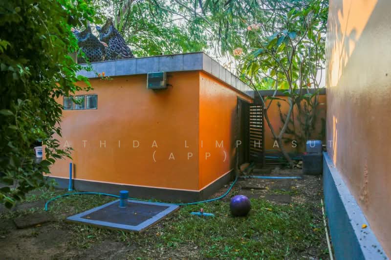 Perla Villa Pattaya, Chon Buri (Pattaya), Poong, Bang Lamung (Pattaya), Chon Buri (Pattaya), 3 Bedrooms, 750 sqm, Villa For Sale, by Sathida Limphasut (App), 500228037 - DDproperty.com