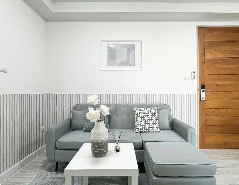 For Sale - L Style Condo, Bangkok