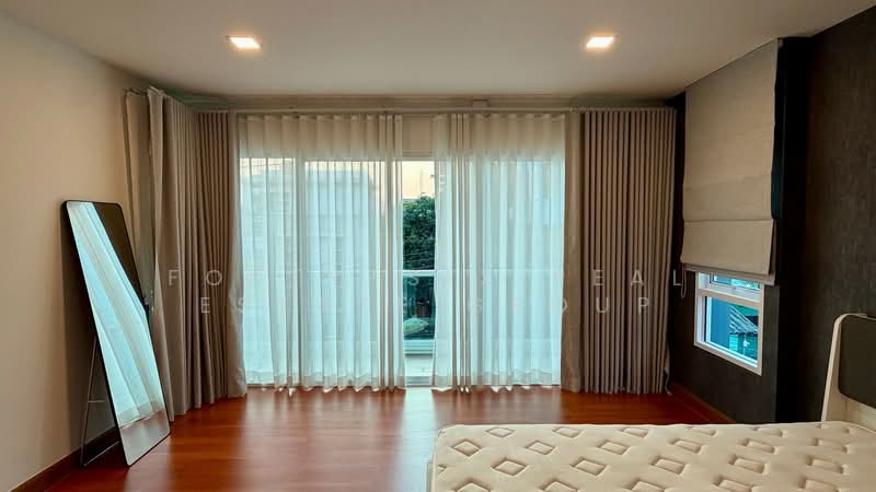 ให้เช่าทาวน์โฮม 3 ชั้น Modern Life พร้อมอยู่!, Bangkok, Suan Luang, Suan Luang, Bangkok, 3 Bedrooms, 185 sqm, Townhouse For Rent, by Forty-Six Real Estate Group, 500228050 - DDproperty.com