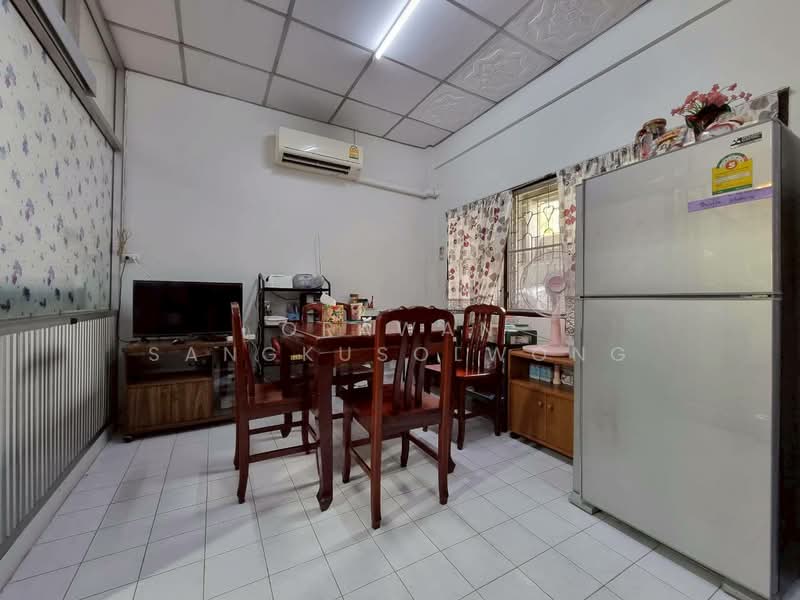 หมู่บ้านพาราไดซ์วิลล์ ซ.มัยลาภ(ซ.ประเสริฐมนูกิจ29 แยก4) เขตลาดพร้าว กรุงเทพ, กรุงเทพ, ประเสริฐมนูกิจ, ลาดพร้าว, ลาดพร้าว, กรุงเทพ, 100 ตร.ม., ทาวน์เฮ้าส์ ขาย, โดย Orawan Sangkusolwong, 500228070 - DDproperty.com