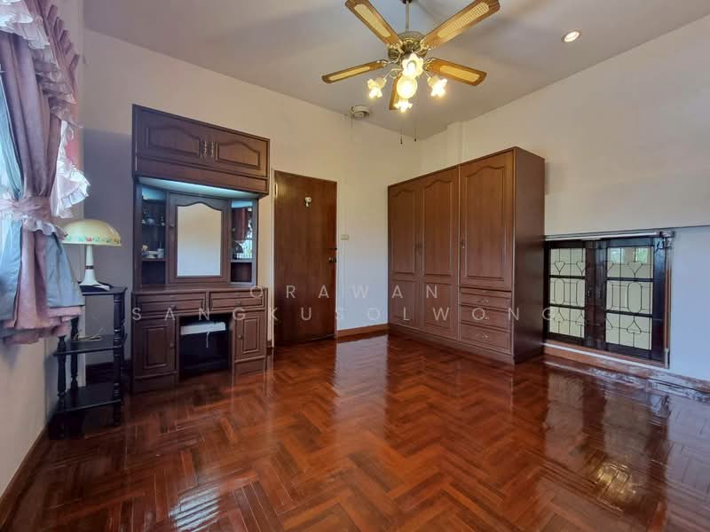 หมู่บ้านพาราไดซ์วิลล์ ซ.มัยลาภ(ซ.ประเสริฐมนูกิจ29 แยก4) เขตลาดพร้าว กรุงเทพ, Bangkok, ประเสริฐมนูกิจ, Lat Phrao, Lat Phrao, Bangkok, 3 Bedrooms, 100 sqm, Townhouse For Sale, by orawan sangkusolwong, 500228070 - DDproperty.com