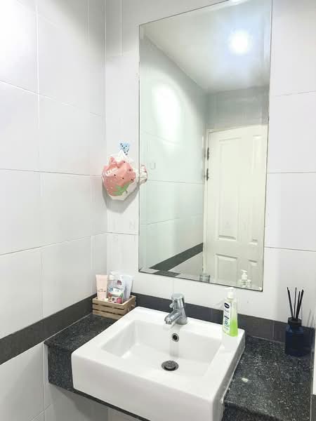 A Space Asoke-Ratchada, Bangkok, 624 Asoke-Dindaeng Road, Din Daeng, Din Daeng, Bangkok, 1 Bedroom, 32 sqm, Condo For Sale, by Living Real Estates, 500228073 - DDproperty.com