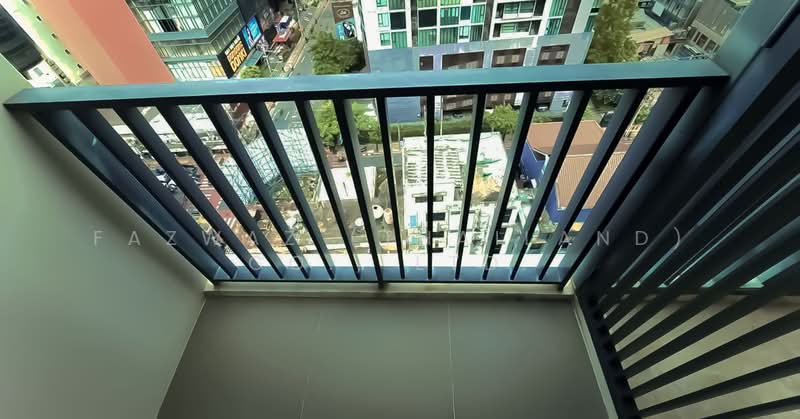 M Thonglor 10, Bangkok, 9 Soi Ekkamai 12, Ekkamai Road, Khlong Tan Nua, Watthana, Bangkok, 1 Bedroom, 32 sqm, Condo For Sale, by Fazwaz (Thailand) Co., Ltd., 500228079 - DDproperty.com