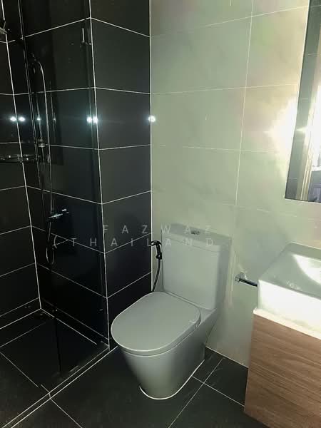 M Thonglor 10, Bangkok, 9 Soi Ekkamai 12, Ekkamai Road, Khlong Tan Nua, Watthana, Bangkok, 1 Bedroom, 32 sqm, Condo For Sale, by Fazwaz (Thailand) Co., Ltd., 500228079 - DDproperty.com