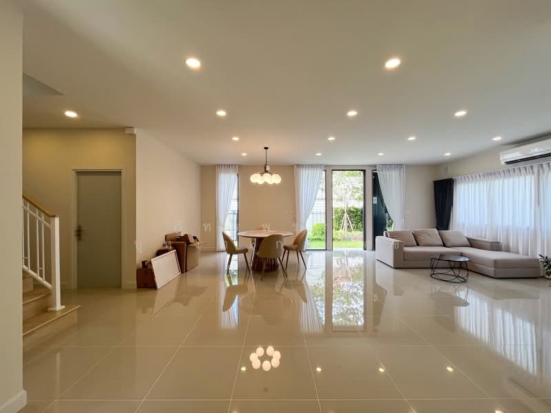 Perfect Residence Sukhumvit 77-Suvarnabhumi : เพอร์เฟค เรสซิเดนซ์ สุขุมวิท 77-สุวรรณภูมิ, สมุทรปราการ, ถนนลาดกระบัง, ราชาเทวะ, บางพลี, สมุทรปราการ, 260 ตร.ม., บ้านเดี่ยว ให้เช่า, โดย ภัทรพรรณ บุหงาเกษมสุข, 500228081 - DDproperty.com