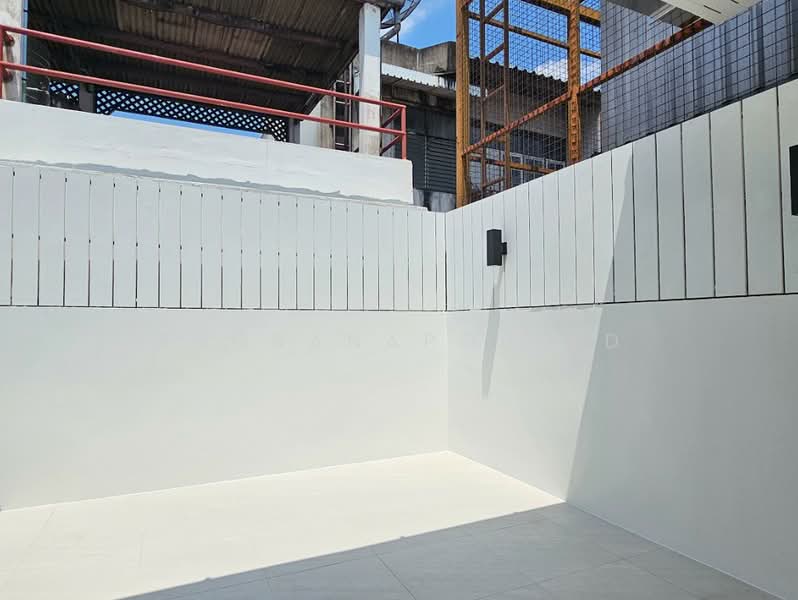 บ้าน ใกล้ central ลาดพร้าว 2 นอนพหลโยธิน 23, Bangkok, Chatuchak, Chatuchak, Bangkok, 2 Bedrooms, 250 sqm, Townhouse For Sale, by Angsanaporn D, 500228082 - DDproperty.com