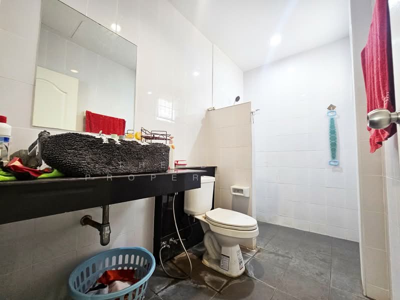 Kittinakorn Green Ville, Samut Prakan, 43/3 Thepharak Road, Bang Pla, Bang Plee, Samut Prakan, 4 Bedrooms, 100 sqm, Townhouse For Sale, by The Best Property ทิ้ม, 500228095 - DDproperty.com