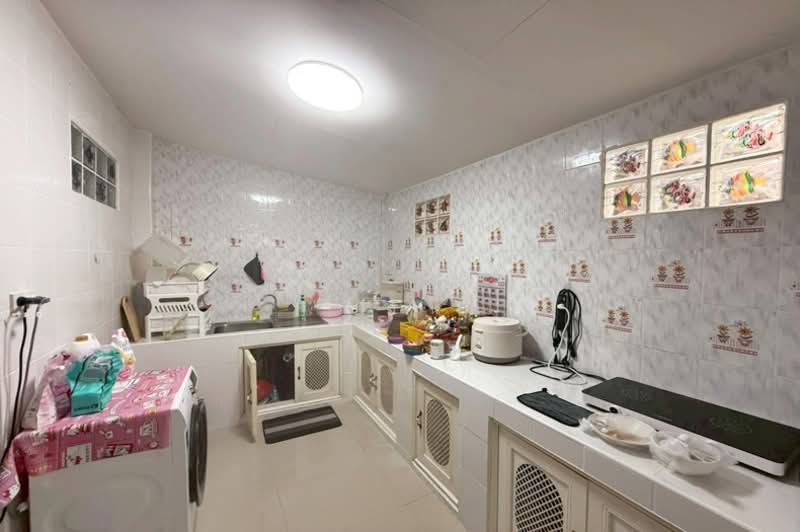 หมู่บ้านสวนทองวิลล่า, Bangkok, Nuan Chan, Bueng Kum, Bangkok, 2 Bedrooms, 90 sqm, Townhouse For Sale, by คุณหนึ่ง, 500228098 - DDproperty.com