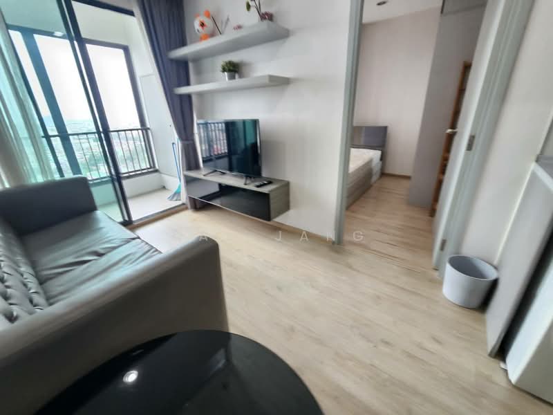 IDEO Sathorn Tha Phra, Bangkok, 221 Ratchaphruek Road, Bukkalo, Thon Buri, Bangkok, 1 Bedroom, 31 sqm, Condo For Rent, by nam jang, 500228124 - DDproperty.com
