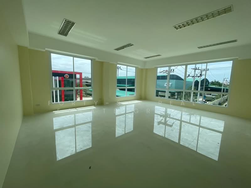 ขายโรงงานใหม่ (พื้นที่สีม่วง) ทำเลทองอ้อมใหญ่-ไร่ขิง 1 ไร่ พร้อมใช้งานทันที!, Nakhon Pathom, Rai Khing, Sam Phran, Nakhon Pathom, , 845 sqm, Warehouse/Factory For Sale, by Forty-Six Real Estate Group, 500228133 - DDproperty.com