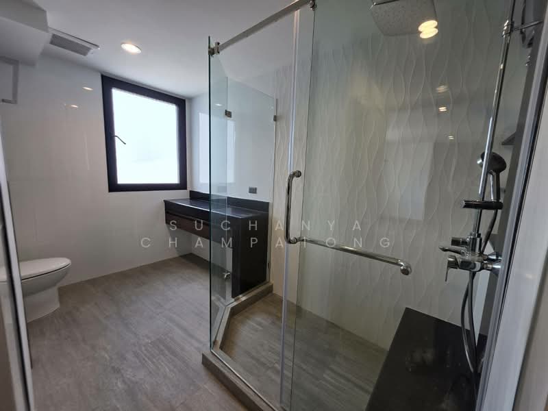 President Park Sukhumvit 24, Bangkok, 99 Sukhumvit 24 Alley, Khlongtoei Nua, Watthana, Bangkok, 3 Bedrooms, 260 sqm, Condo For Rent, by Suchanya Champatong, 500228141 - DDproperty.com