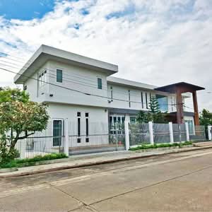 ขาย - Flora Ville Park City Suwinthawong : ฟลอร่าวิลล์ พาร์ค ซิตี้ สุวินทวงศ์, กรุงเทพ