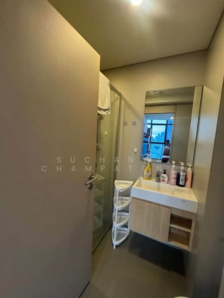 Lumpini Suite Phetchaburi-Makkasan, Bangkok, 1515 Phetchaburi Rd, Makkasan, Ratchathewi, Bangkok, 2 Bedrooms, 62 sqm, Condo For Rent, by Suchanya Champatong, 500228157 - DDproperty.com