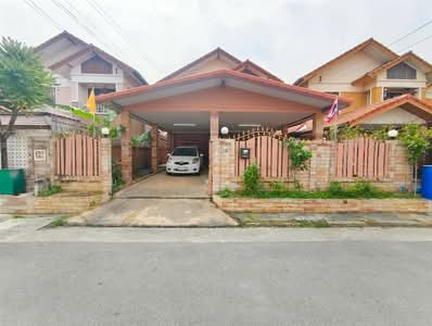 ขาย - บ้านเดี่ยว 2 ชั้น 50 ตร.ว. บ้านเดี่ยว ใกล้ตลาดเวิลด์มาร์เก็ต ซอยสินพัฒนาธานี1/13 ถนนเพชรเกษม, กรุงเทพ