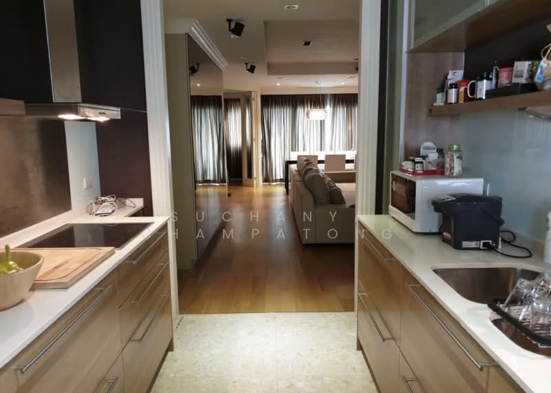 Sathorn Gardens, Bangkok, 39 South Sathorn Road, Thung Maha Mek, Sathon, Bangkok, 3 Bedrooms, 200 sqm, Condo For Sale, by Suchanya Champatong, 500228166 - DDproperty.com