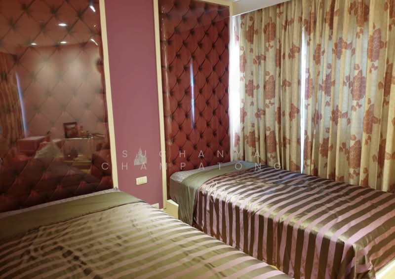 Sathorn Gardens, Bangkok, 39 South Sathorn Road, Thung Maha Mek, Sathon, Bangkok, 3 Bedrooms, 200 sqm, Condo For Sale, by Suchanya Champatong, 500228166 - DDproperty.com