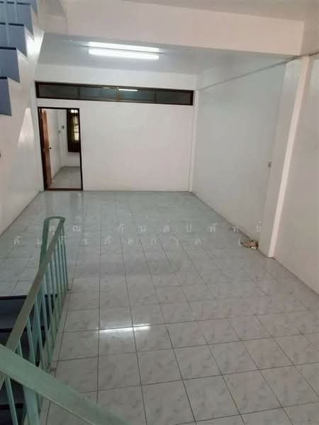 อาคารพาณิชย์ 3.5 ชั้น 17.7 ตร.ว. อาคารพาณิชย์ ซอยเอกชัย69/1 ใกล้บริษัทธัญธรมอเตอร์ จำกัด (บางบอน), Bangkok, ถนนเอกชัย, Bang Bon, Bang Bon, Bangkok, , 130 sqm, Shophouse For Sale, by คุณ กันต์ปพัทธ์ คัมภีร์ภัคภาค (กีต้า), 500228205 - DDproperty.com