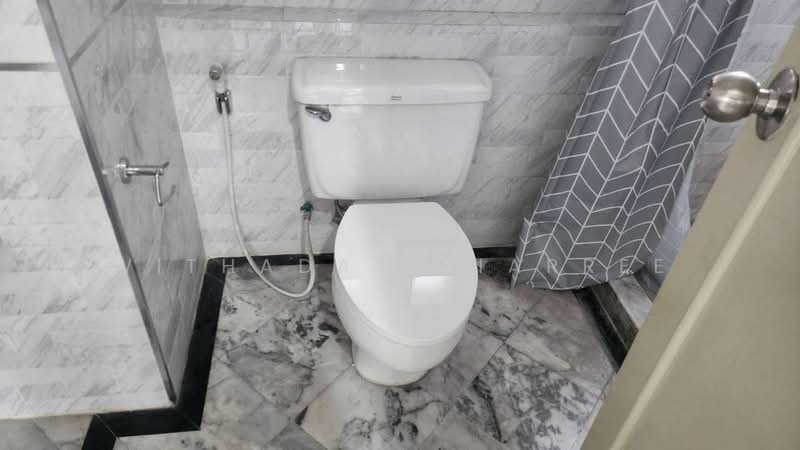 Pathumwan Resort, Bangkok, Phayathai Road, Thanon Phaya Thai, Ratchathewi, Bangkok, 2 Bedrooms, 65 sqm, Condo For Rent, by Withada Jaiarree, 500228211 - DDproperty.com