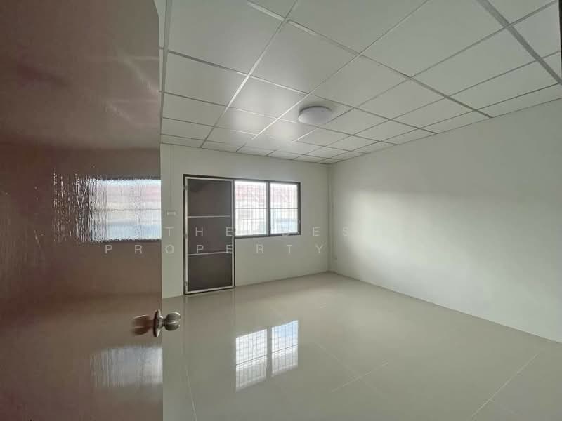 หมู่บ้านวโรชา6 เทพารักษ์, Samut Prakan, Bang Bo, Bang Bo, Samut Prakan, 2 Bedrooms, 100 sqm, Townhouse For Sale, by The Best Property แพน, 500228220 - DDproperty.com