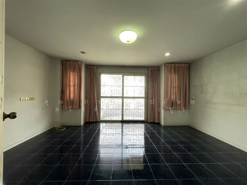 Supalai Ville Rattanathibet, Nonthaburi, Tiwanon Road, Bang Kra So, Muang Nonthaburi, Nonthaburi, 3 Bedrooms, 130 sqm, Townhouse For Sale, by คุณ ภรนันท์ปภัษฬ์ สวัสดิยกุล (ปู), 500228240 - DDproperty.com