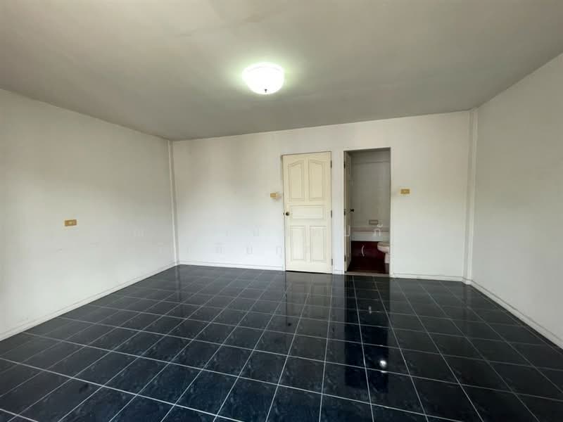 Supalai Ville Rattanathibet, Nonthaburi, Tiwanon Road, Bang Kra So, Muang Nonthaburi, Nonthaburi, 3 Bedrooms, 130 sqm, Townhouse For Sale, by คุณ ภรนันท์ปภัษฬ์ สวัสดิยกุล (ปู), 500228240 - DDproperty.com