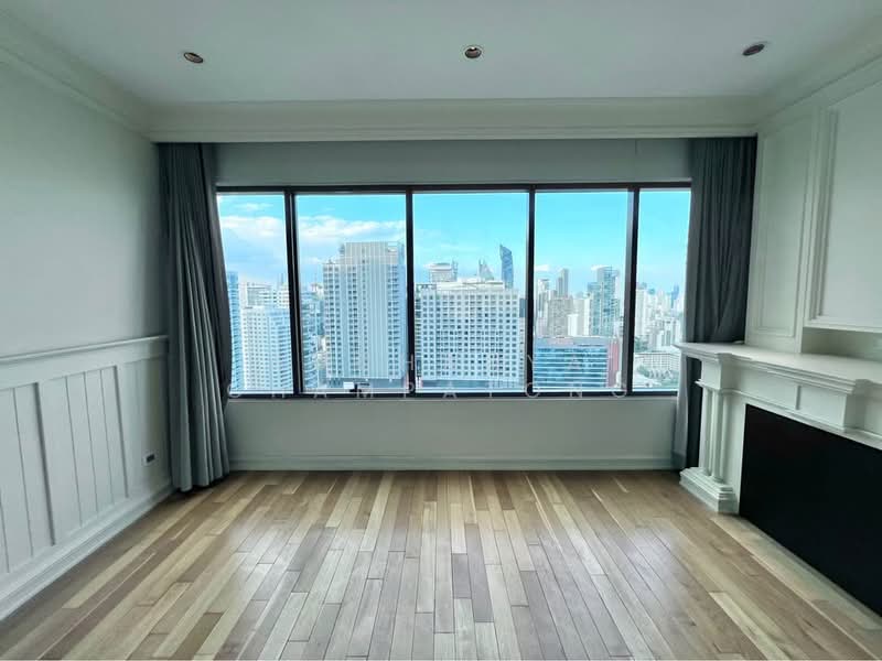 The Emporio Place, Bangkok, 93 Soi Sukhumvit 24, Sukhumvit Road, Khong Tan, Khlong Toei, Bangkok, 2 Bedrooms, 135 sqm, Condo For Sale, by Suchanya Champatong, 500228257 - DDproperty.com