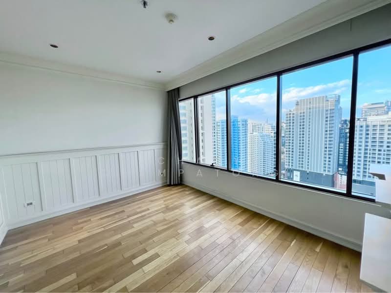 The Emporio Place, Bangkok, 93 Soi Sukhumvit 24, Sukhumvit Road, Khong Tan, Khlong Toei, Bangkok, 2 Bedrooms, 135 sqm, Condo For Sale, by Suchanya Champatong, 500228257 - DDproperty.com