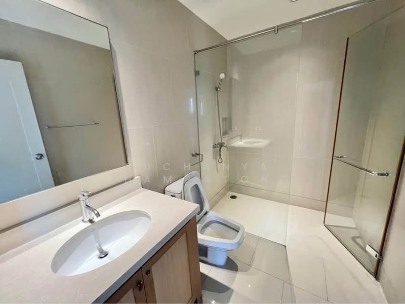 The Emporio Place, Bangkok, 93 Soi Sukhumvit 24, Sukhumvit Road, Khong Tan, Khlong Toei, Bangkok, 2 Bedrooms, 135 sqm, Condo For Sale, by Suchanya Champatong, 500228257 - DDproperty.com