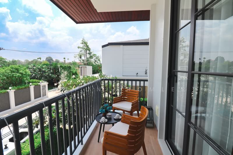 Rungsii Village Pattaya, Chon Buri (Pattaya), 91 Soi Tonmamuangsongton 5, Nong Pru, Bang Lamung (Pattaya), Chon Buri (Pattaya), 5 Bedrooms, 305 sqm, Villa For Sale, by Pornpun Promlert, 500228268 - DDproperty.com