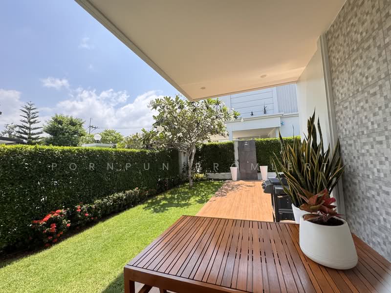 Rungsii Village Pattaya, Chon Buri (Pattaya), 91 Soi Tonmamuangsongton 5, Nong Pru, Bang Lamung (Pattaya), Chon Buri (Pattaya), 5 Bedrooms, 305 sqm, Villa For Sale, by Pornpun Promlert, 500228268 - DDproperty.com