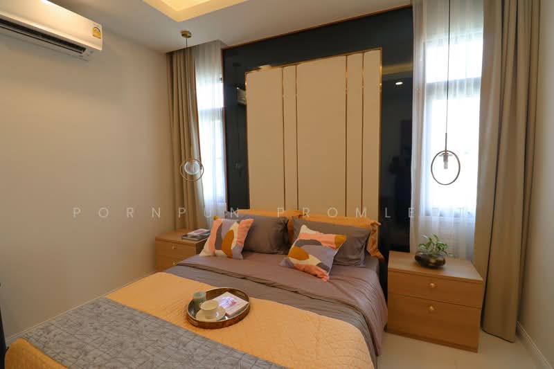 Rungsii Village Pattaya, Chon Buri (Pattaya), 91 Soi Tonmamuangsongton 5, Nong Pru, Bang Lamung (Pattaya), Chon Buri (Pattaya), 5 Bedrooms, 305 sqm, Villa For Sale, by Pornpun Promlert, 500228268 - DDproperty.com