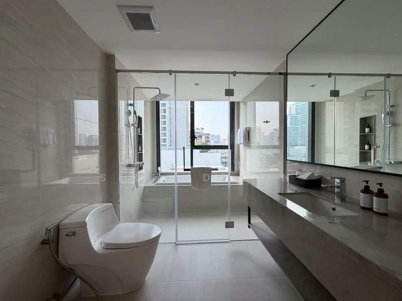 GM Estate Hotel & Executive Apartments : จีเอ็ม เอสเตท โฮเทลส์ แอนด์ เอ็กเซ็กคิวทีฟ อพาร์ตเมนต์, กรุงเทพ, 55 ซอย สุขุมวิท 20, คลองตัน, คลองเตย, กรุงเทพ, 200 ตร.ม., คอนโด ให้เช่า, โดย Amarin Sitthidhoon, 500228277 - DDproperty.com