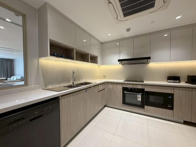 GM Estate Hotel & Executive Apartments, Bangkok, 55 Sukhumvit 20 Alley, Khong Tan, Khlong Toei, Bangkok, 3 Bedrooms, 200 sqm, Condo For Rent, by Amarin Sitthidhoon, 500228277 - DDproperty.com