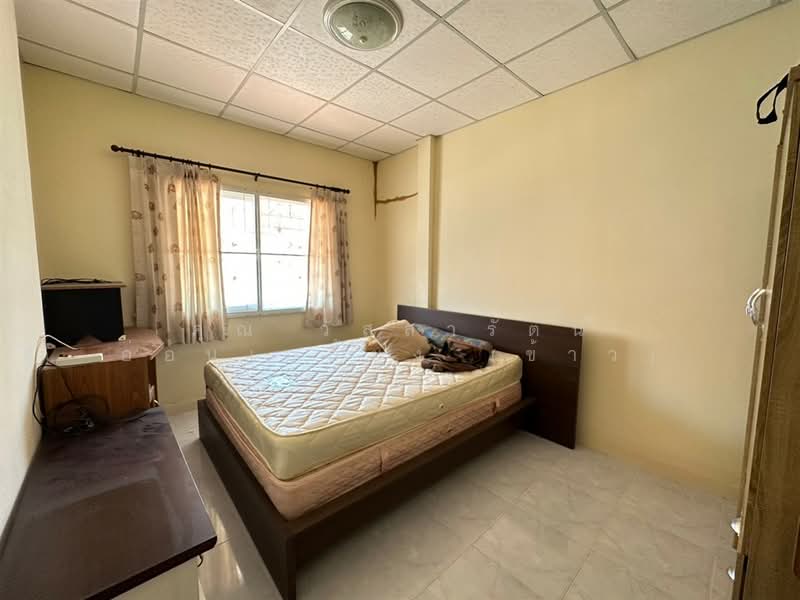 หมู่บ้านชายคลอง ซอยคิงคอง ซอย24 ถนนเทพารักษ์, สมุทรปราการ, ถนนเทพารักษ์, บางเพรียง, บางบ่อ, สมุทรปราการ, 110 ตร.ม., ทาวน์เฮ้าส์ ขาย, โดย คุณ วัสสารัตน์ อ่อนเกลี้ยง (ข้าว), 500228289 - DDproperty.com