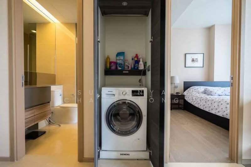 The Esse Asoke, Bangkok, 333 Soi Sukhumvit 21, Sukhumvit Road, Khlongtoei Nua, Watthana, Bangkok, 2 Bedrooms, 75 sqm, Condo For Rent, by Suchanya Champatong, 500228294 - DDproperty.com