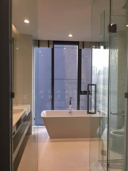 Vittorio 39, Bangkok, 8 Sukhumvit, Khlong Tan Nua, Watthana, Bangkok, 2 Bedrooms, 137 sqm, Condo For Sale, by Suchanya Champatong, 500228336 - DDproperty.com