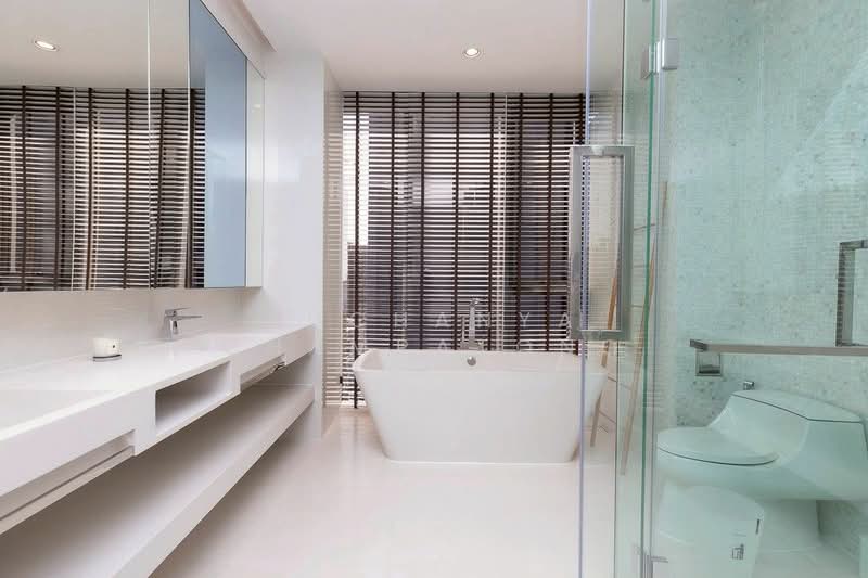 Vittorio 39, Bangkok, 8 Sukhumvit, Khlong Tan Nua, Watthana, Bangkok, 2 Bedrooms, 137 sqm, Condo For Sale, by Suchanya Champatong, 500228336 - DDproperty.com