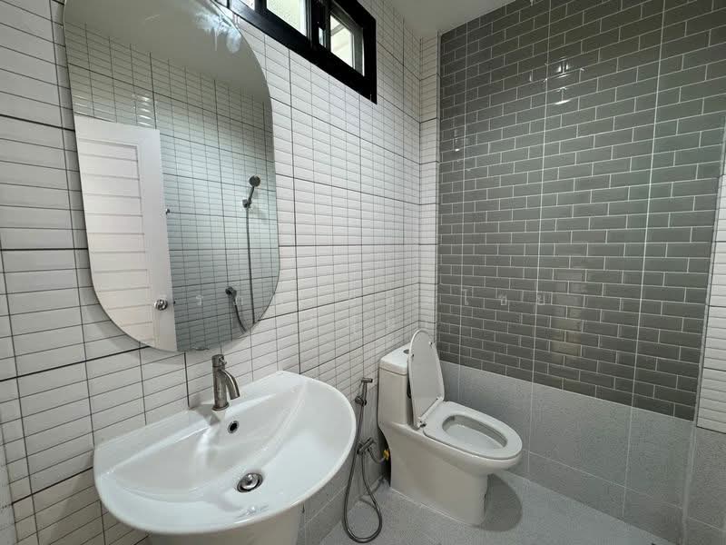 หมู่บ้านสินธานี 1, Bangkok, Nawamin, Bueng Kum, Bangkok, 2 Bedrooms, 72 sqm, Townhouse For Sale, by สรภพ ยอดไชย (สีฝุ่น), 500228345 - DDproperty.com