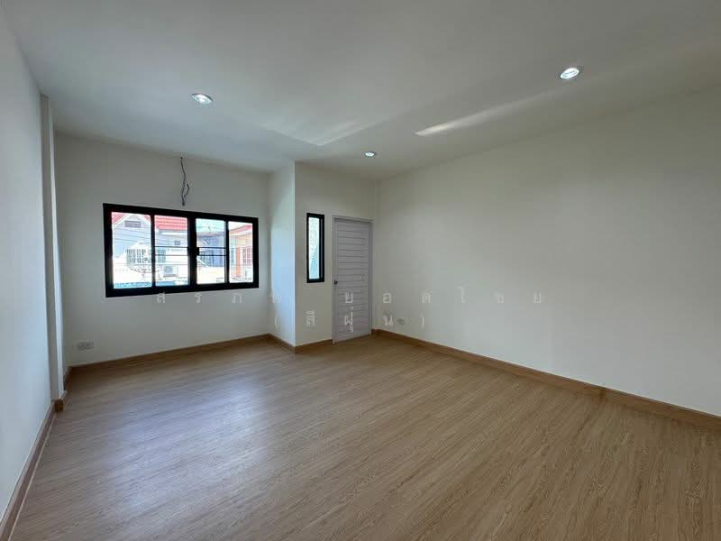 หมู่บ้านสินธานี 1, Bangkok, Nawamin, Bueng Kum, Bangkok, 2 Bedrooms, 72 sqm, Townhouse For Sale, by สรภพ ยอดไชย (สีฝุ่น), 500228345 - DDproperty.com