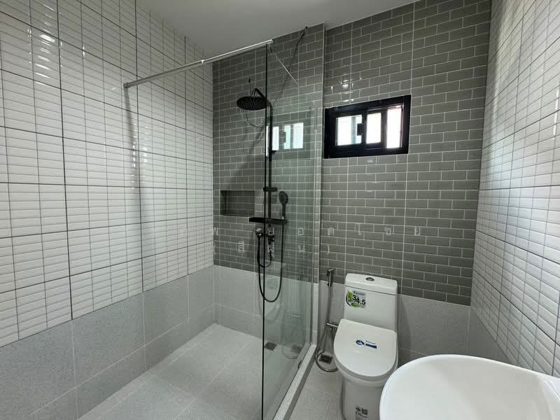 หมู่บ้านสินธานี 1, Bangkok, Nawamin, Bueng Kum, Bangkok, 2 Bedrooms, 72 sqm, Townhouse For Sale, by สรภพ ยอดไชย (สีฝุ่น), 500228345 - DDproperty.com