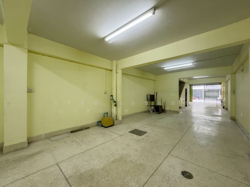 อาคารพาณิชย์ 3.5 ชั้น ซอย เทียนทะเล 11/1 บางขุนเทียน, Bangkok, Samae Dam, Bang Khun Thian, Bangkok, , 200 sqm, Shophouse For Sale, by บริษัท เอชแอล แอสเซท จำกัด, 500228346 - DDproperty.com