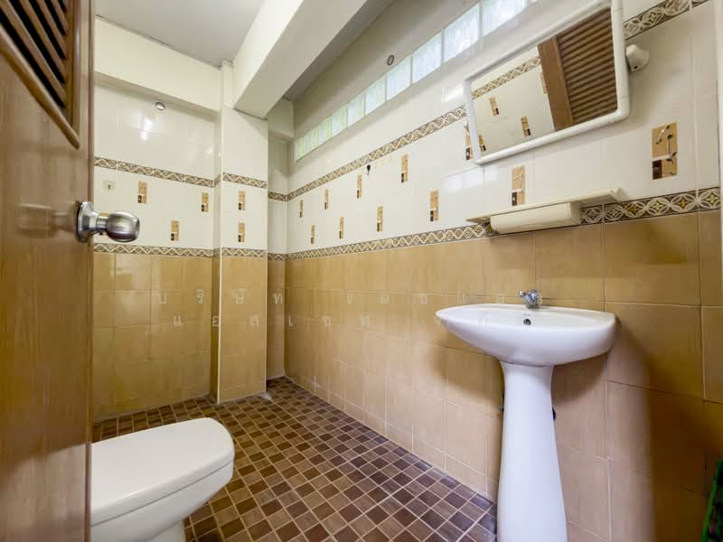 อาคารพาณิชย์ 3.5 ชั้น ซอย เทียนทะเล 11/1 บางขุนเทียน, Bangkok, Samae Dam, Bang Khun Thian, Bangkok, , 200 sqm, Shophouse For Sale, by บริษัท เอชแอล แอสเซท จำกัด, 500228346 - DDproperty.com