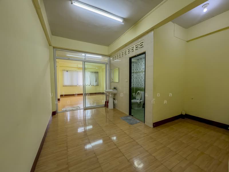 อาคารพาณิชย์ 3.5 ชั้น ซอย เทียนทะเล 11/1 บางขุนเทียน, Bangkok, Samae Dam, Bang Khun Thian, Bangkok, , 200 sqm, Shophouse For Sale, by บริษัท เอชแอล แอสเซท จำกัด, 500228346 - DDproperty.com