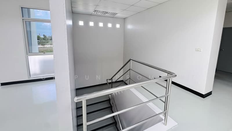 Warehouse for Rent in Laem Chabang (Yellow Zone) with Office Space, Chon Buri (Pattaya), Thung Suk La, Si Racha, Chon Buri (Pattaya), , 1,500 sqm, Warehouse/Factory For Rent, by Pornpun Promlert, 500228369 - DDproperty.com