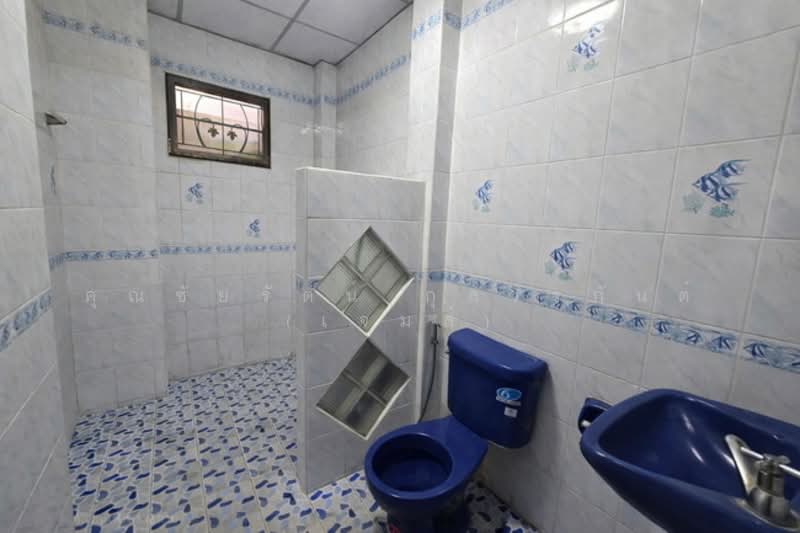 69 Taweethong 3 Phetkasem 69, Bangkok, Nong Kham, Nong Khaem, Bangkok, 3 Bedrooms, 124 sqm, Semi-Detached House (Twin House) For Sale, by คุณชัยรัตน์ กุลวรกันต์ (เจมส์), 500228393 - DDproperty.com