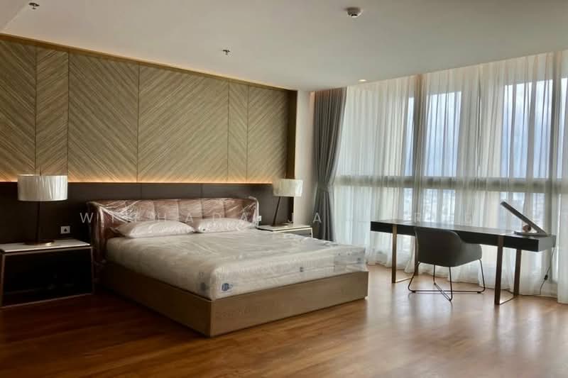 Noble Ploenchit, Bangkok, 1035 Ploenchit  Road, Lumphini, Pathum Wan, Bangkok, 2 Bedrooms, 175 sqm, Condo For Rent, by Withada Jaiarree, 500228397 - DDproperty.com