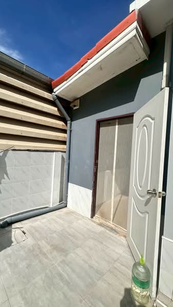 บ้านเดี่ยวพนัสนิคม ชลบุรี, Chon Buri (Pattaya), Rai Lak Thong, Phanat Nikhom, Chon Buri (Pattaya), 3 Bedrooms, 150 sqm, Single Detached House For Sale, by The Best Property Agent เก๋, 500228436 - DDproperty.com