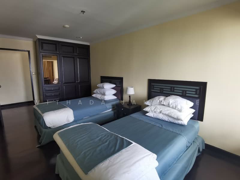 Lake Green, Bangkok, 199 Sukhumvit Soi 8, Khlong Toei, Khlong Toei, Bangkok, 3 Bedrooms, 150 sqm, Condo For Rent, by Withada Jaiarree, 500228454 - DDproperty.com