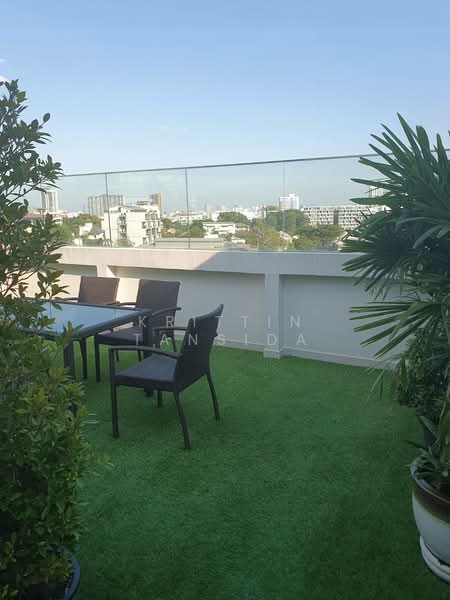 GM Residence, Bangkok, Soi Ekkamai 18, Khlong Tan Nua, Watthana, Bangkok, 3 Bedrooms, 200 sqm, Apartment For Rent, by Krittin Tansida, 500228493 - DDproperty.com